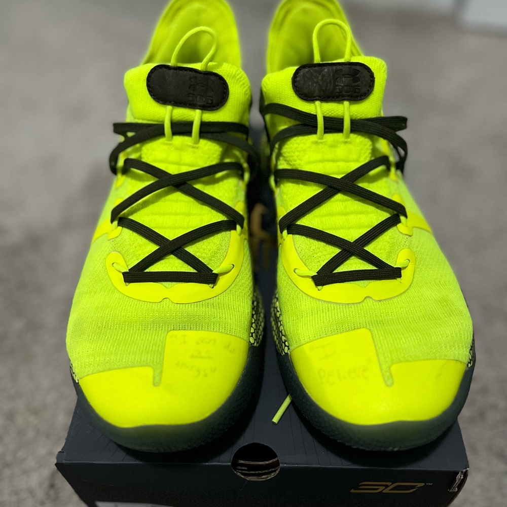 UA CURRY 6 basketball shoes